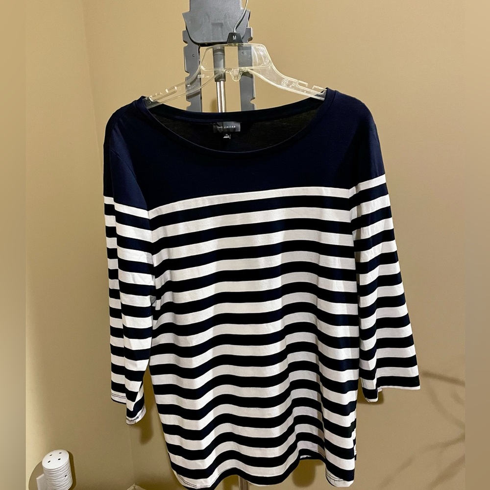 The Limited 3/4 sleeve blue and white striped top. Size xl